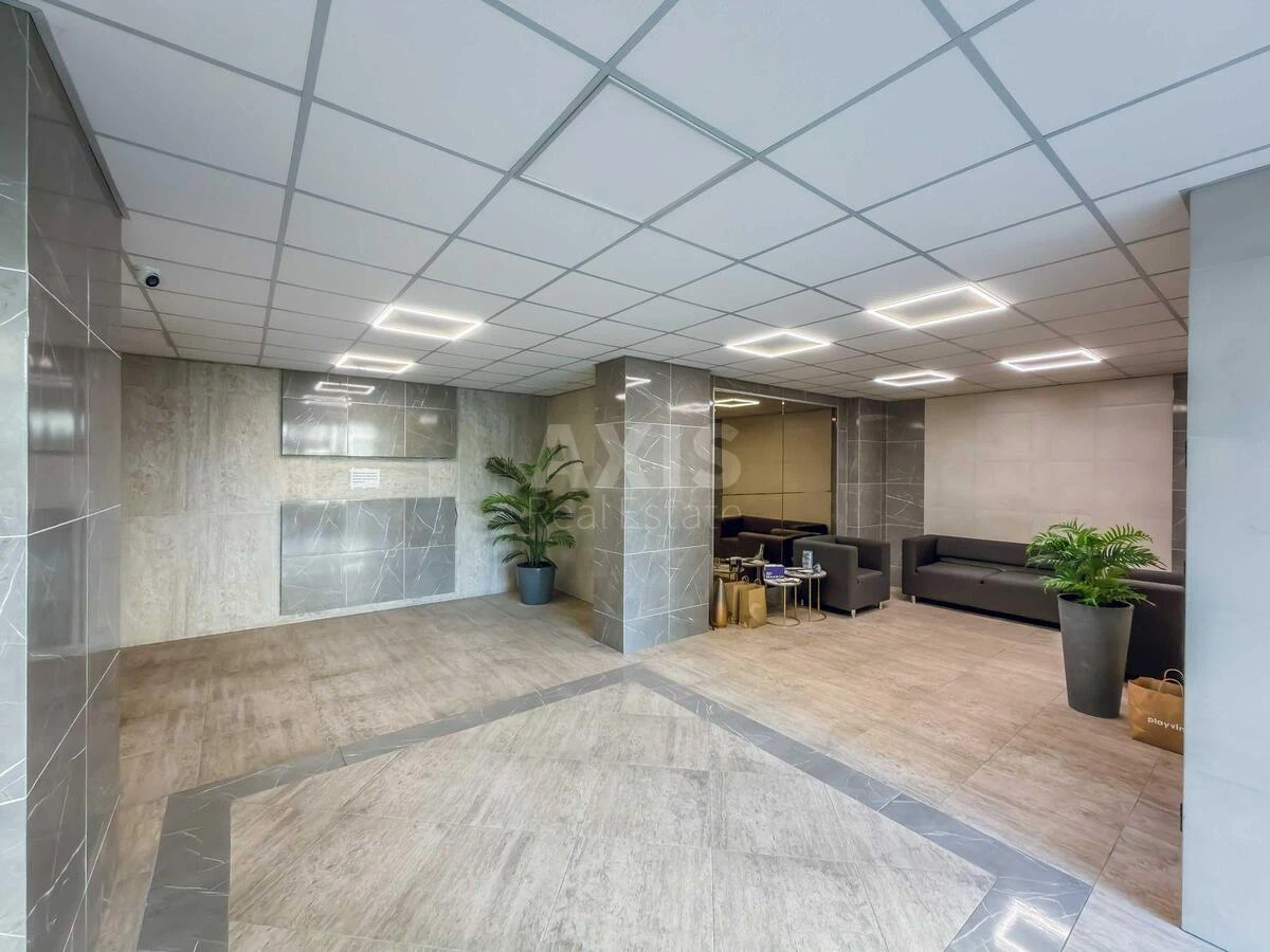 3к квартира ул. Андрея Верхогляда 14А6969820