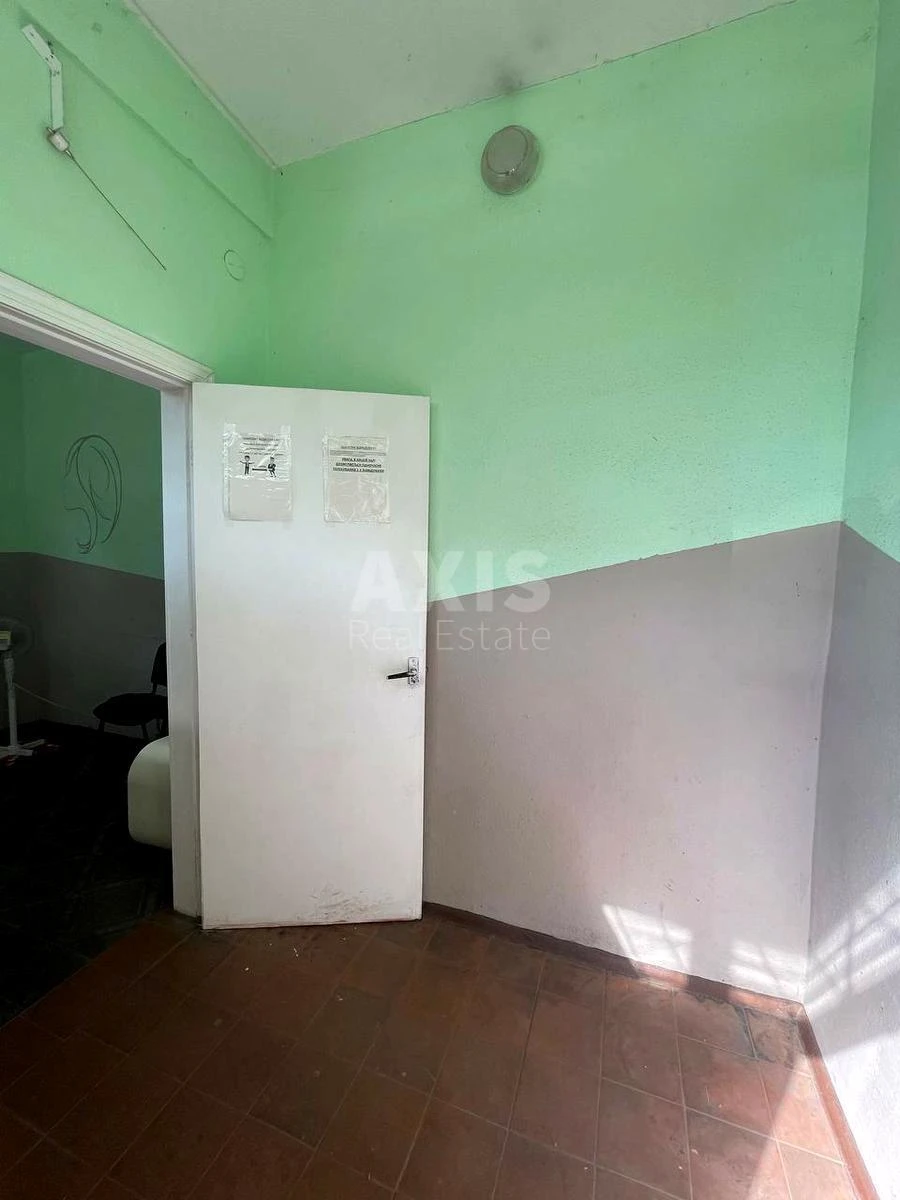 Объект торговли ул. Иорданская 6, 82м2693927