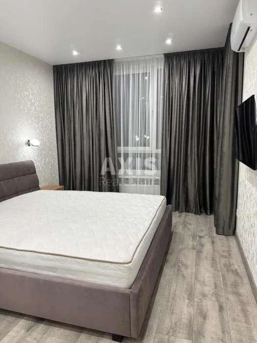 2к квартира пр-т Европейского Союза 83284392
