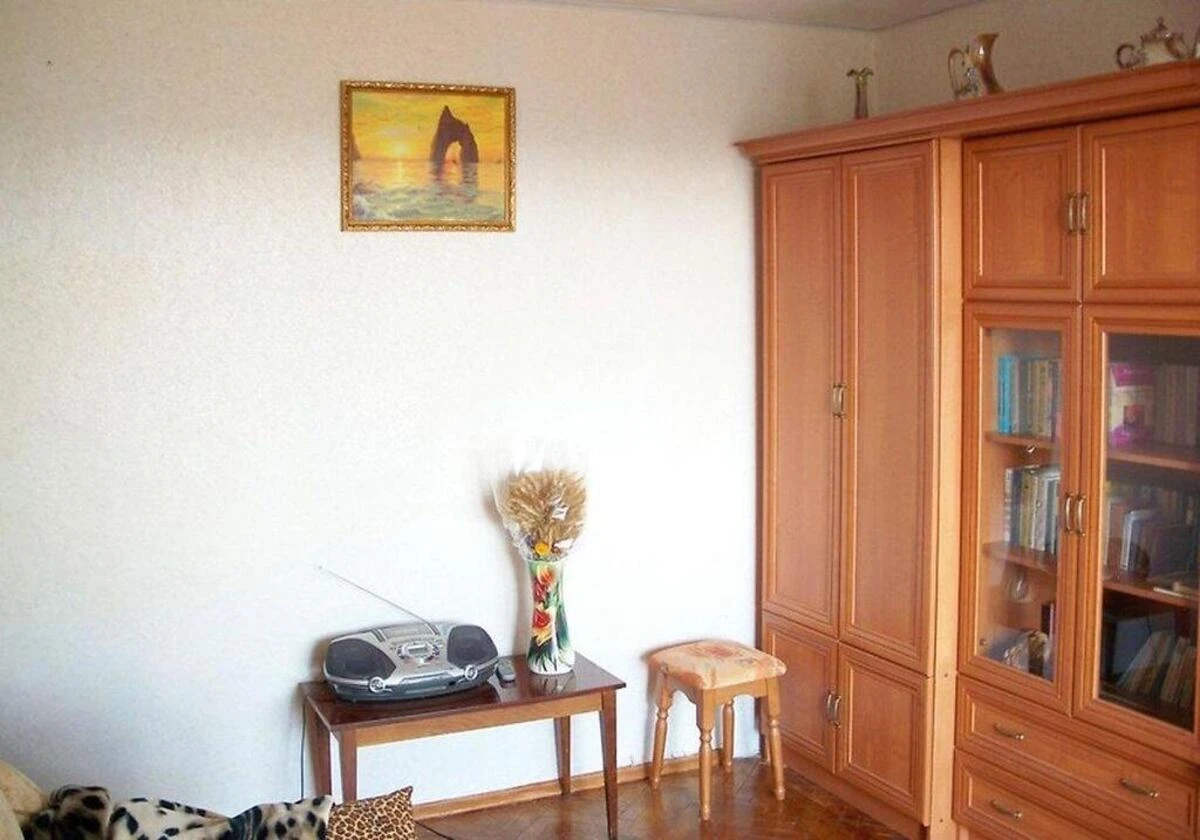 2k apartment prov. Lisovyj 43706241