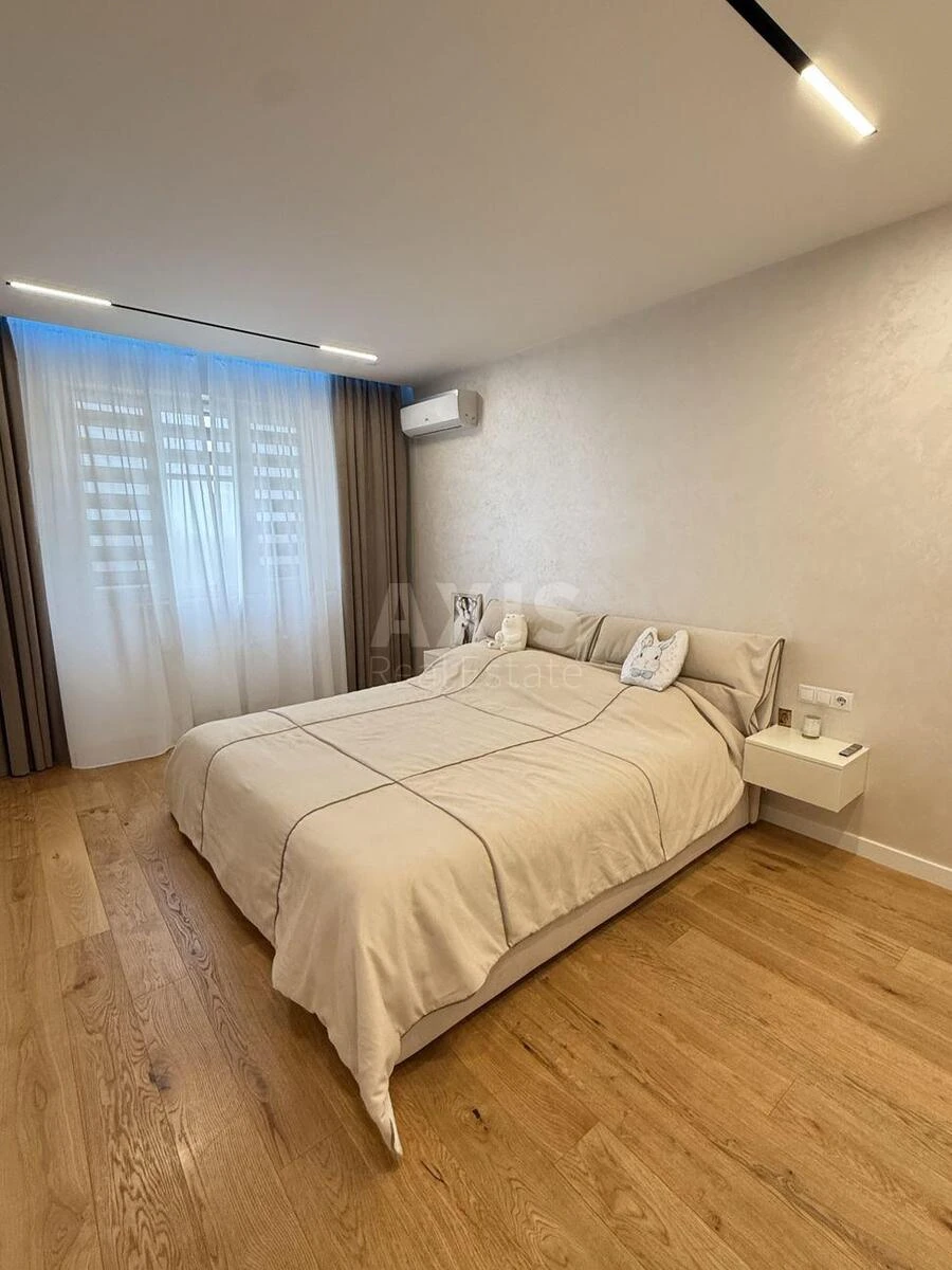 3k apartment vul. Voskresens'ka 14711239