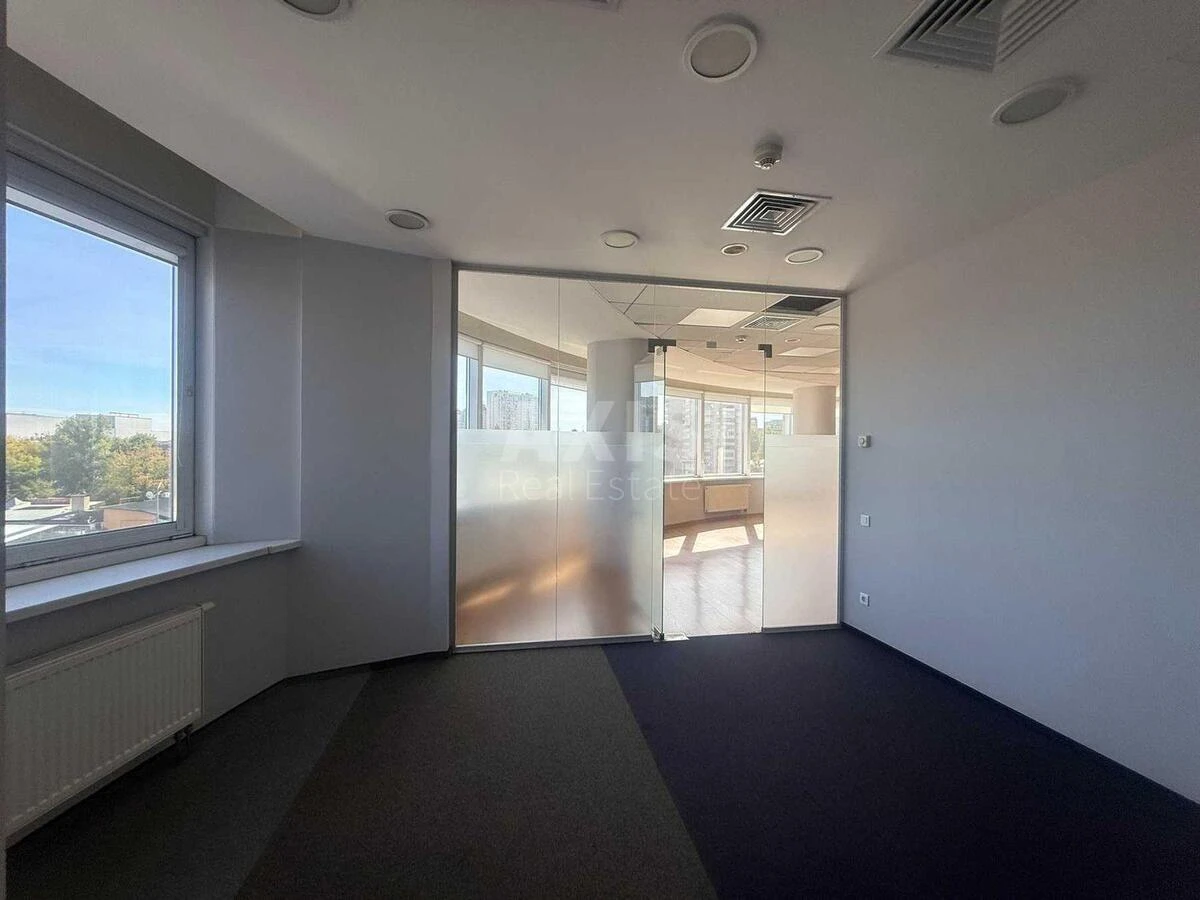 Office vul. Sverstjuka Jevgena 2, 88m2714303