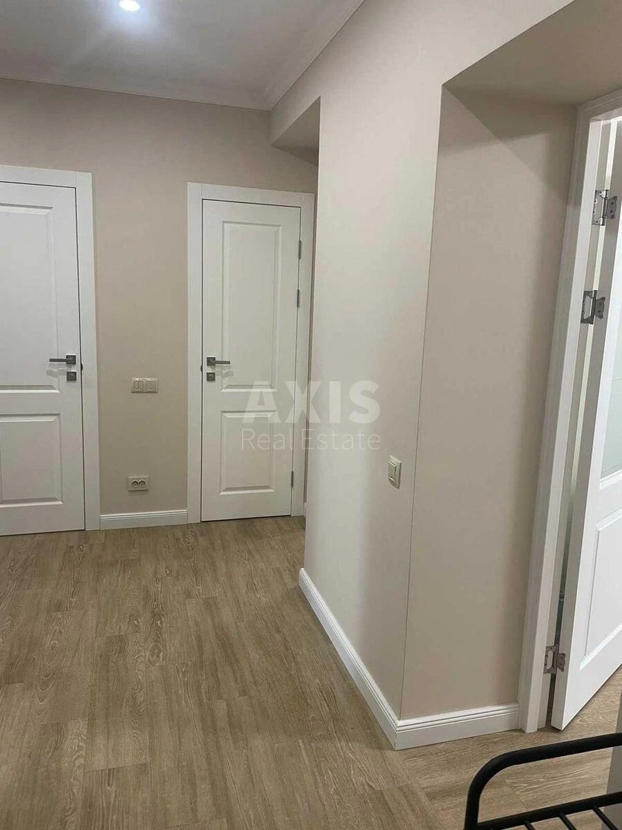 2k apartment vul. Radystiv 43Н7114811