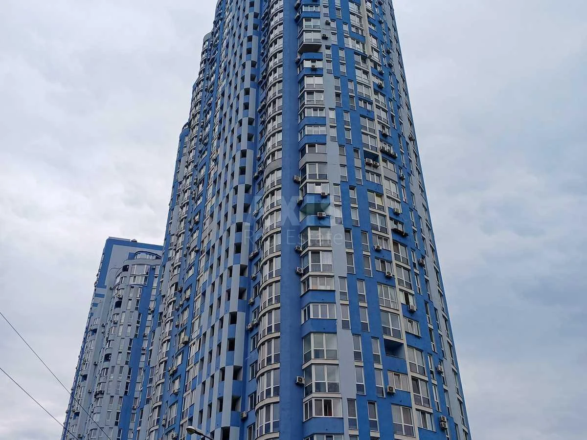 2к квартира пр-т Соборности 30А7126622