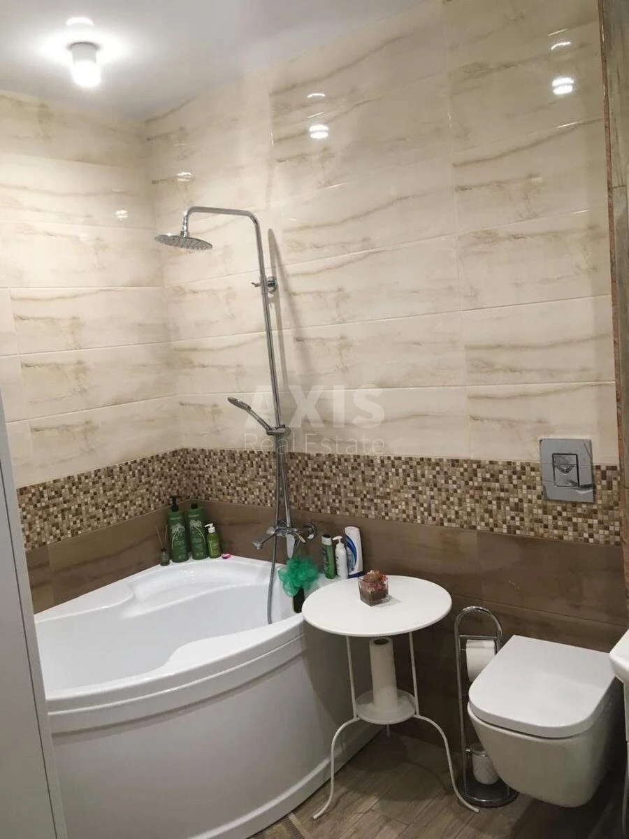 3k apartment vul. Nyzhn'okljuchova 146976511