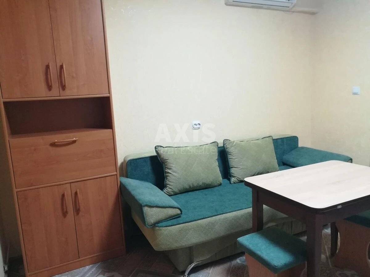 1k apartment vul. Vyshnjakivs'ka 19/19695234
