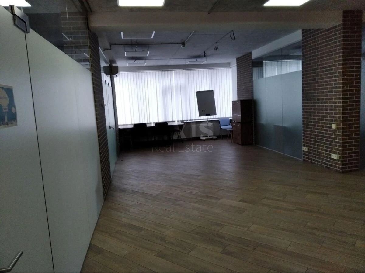 Офис пр-т Лобановского 6А, 165м2697339