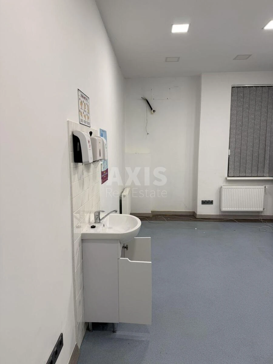 Объект торговли пр-т Григоренко Петра 3Б, 227м2706386