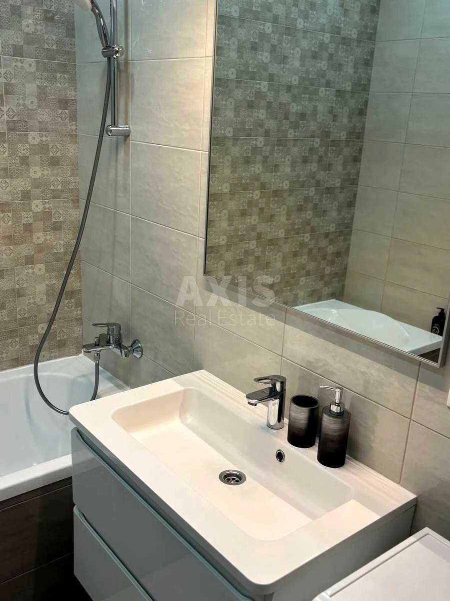 1к квартира ул. Осокорская 2А7057515