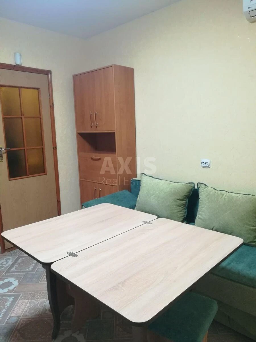 1k apartment vul. Vyshnjakivs'ka 19/19695235