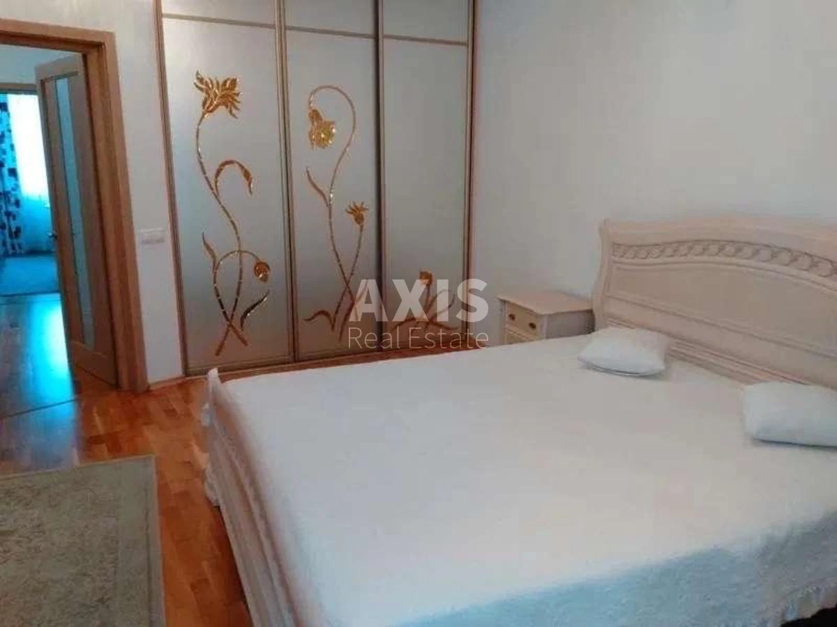 3k apartment vul. Lunachars'kogo 10309161