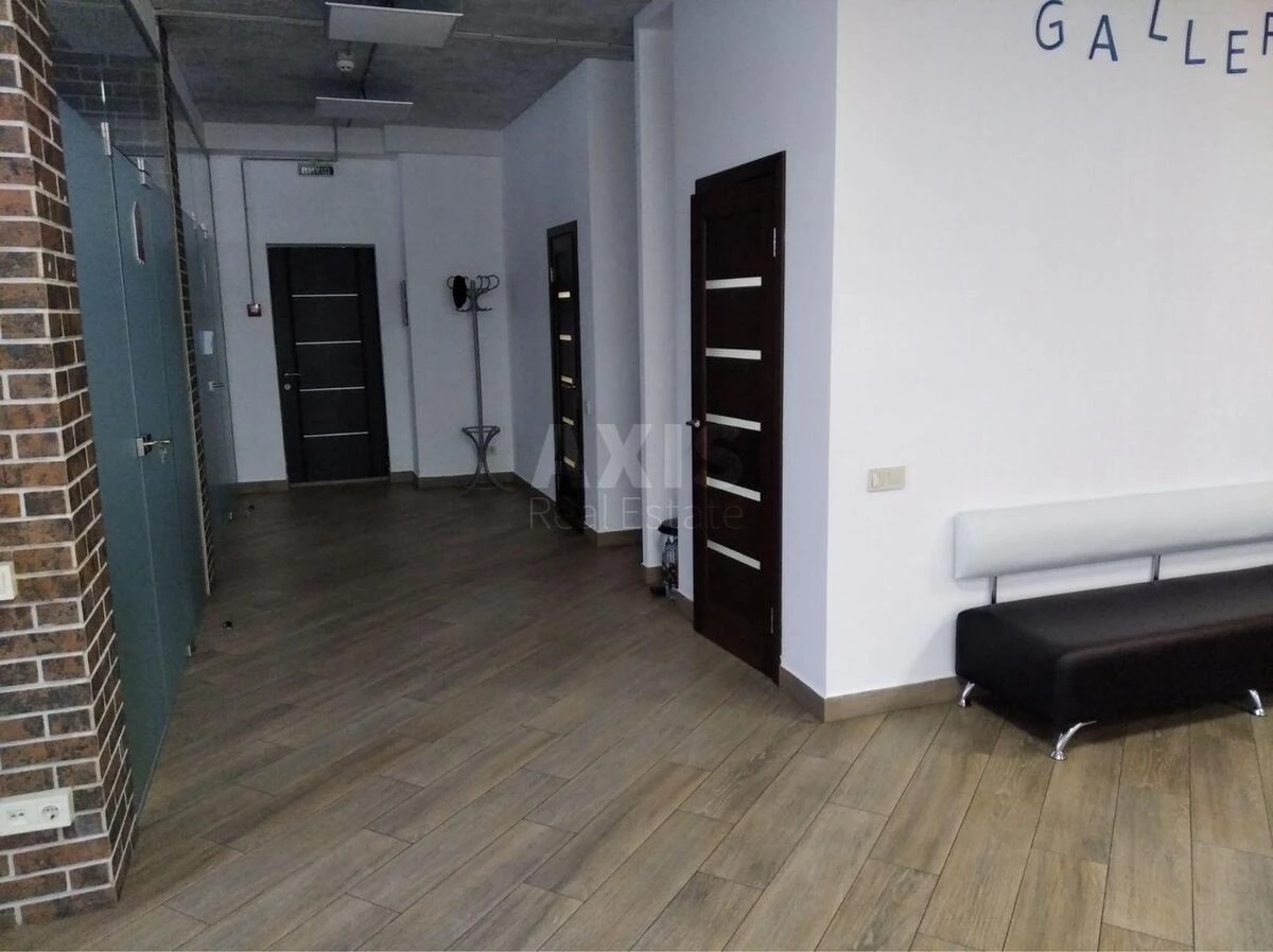 Office pr-t Lobanovs'kogo 6А, 165m26973310