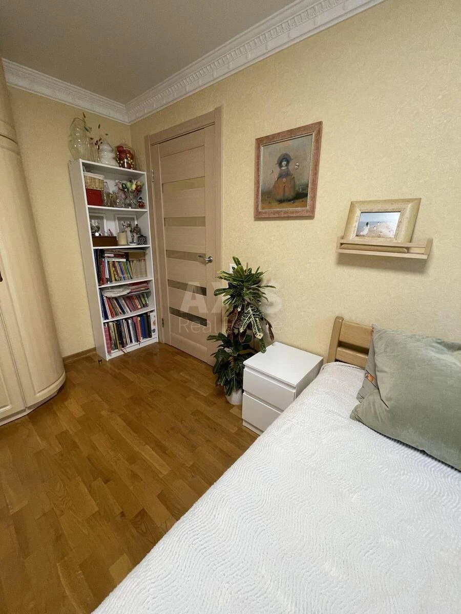 3к квартира ул. Зодчих 34687308