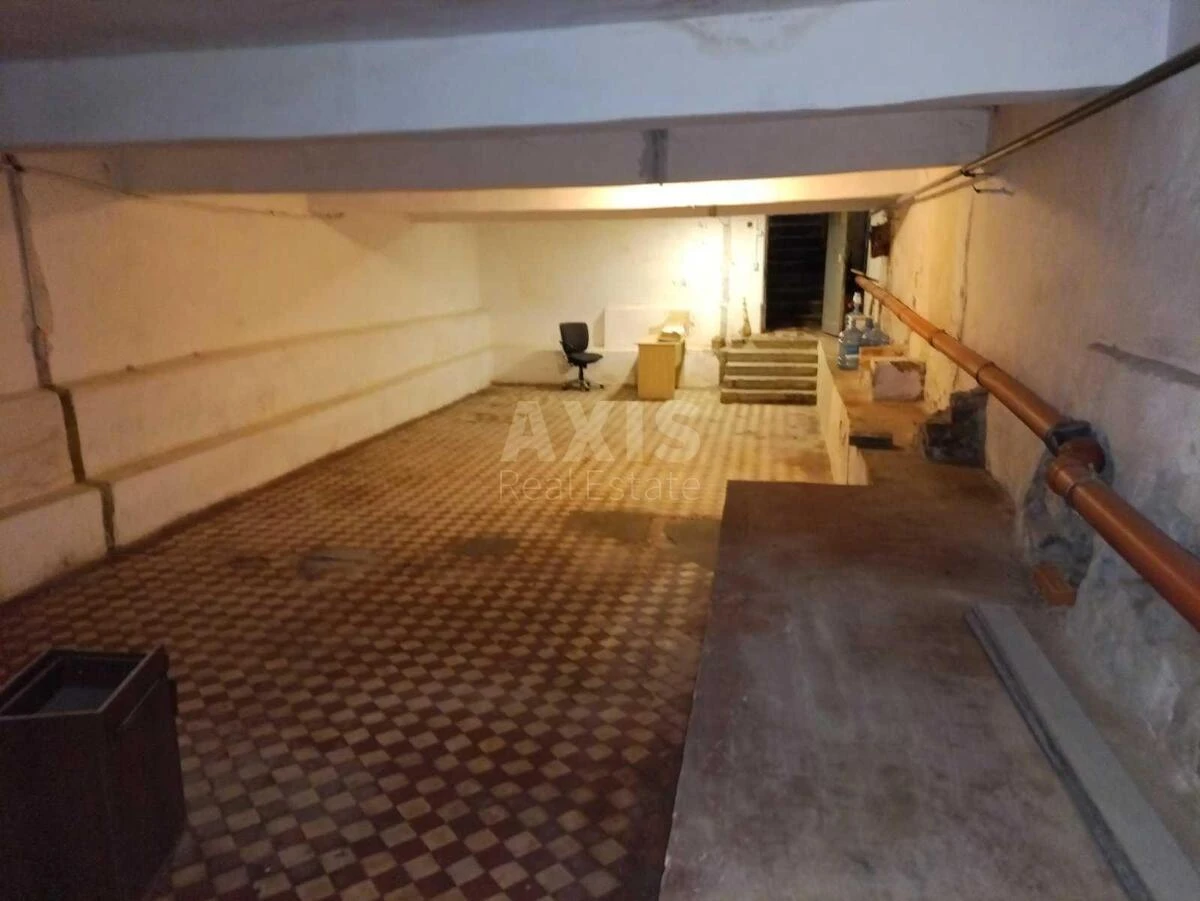 Trade object vul. Dmytrivs'ka 71, 4200m27004812