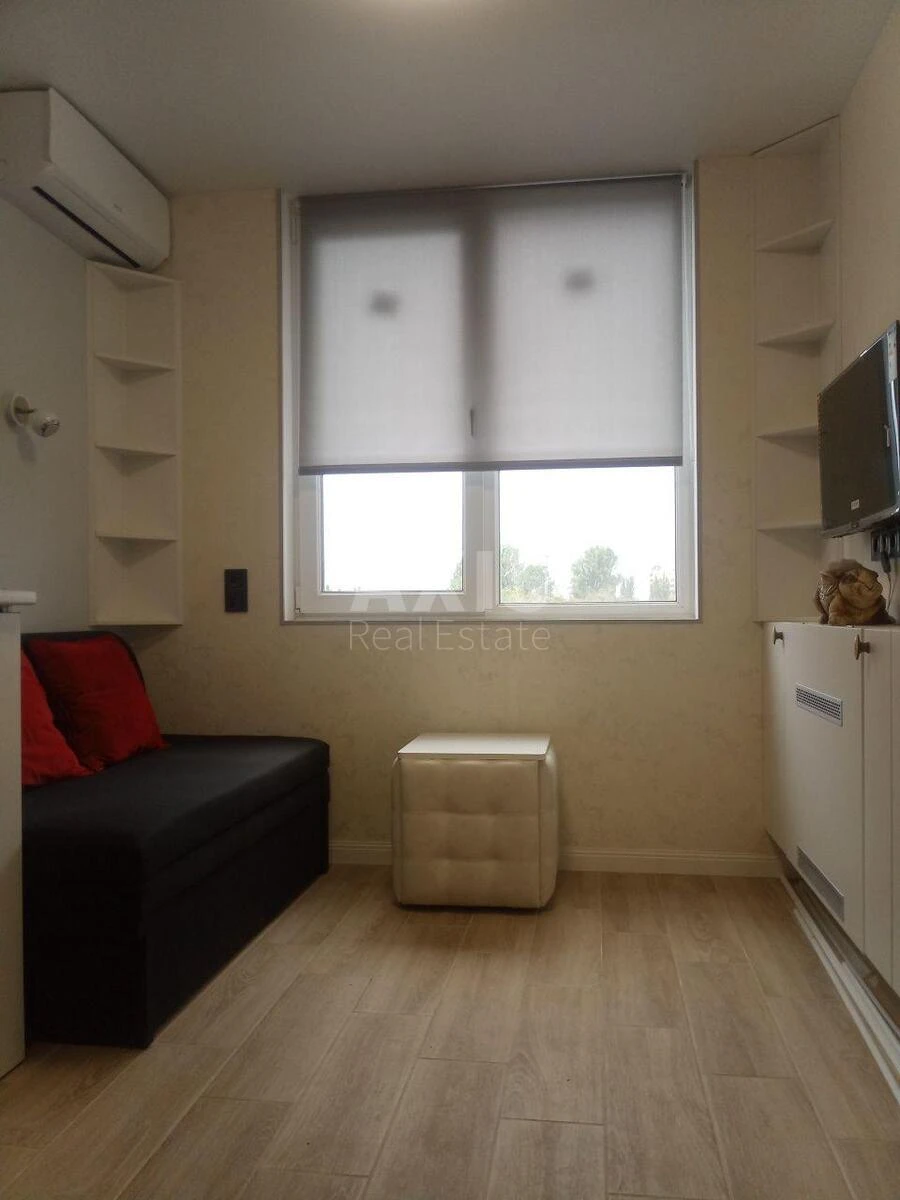 1к квартира ул. Булаховского Академика 2А685613