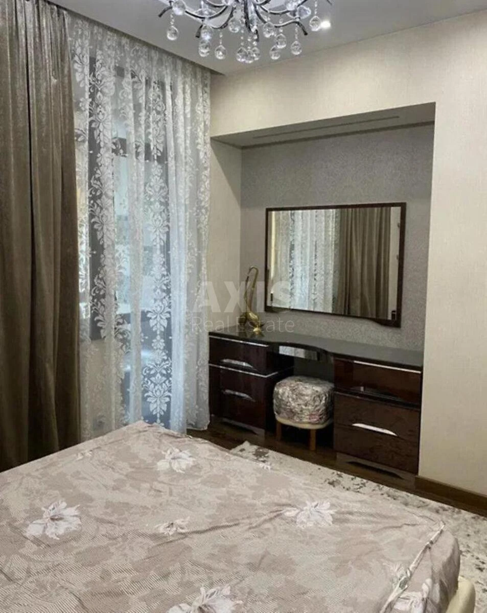 2k apartment vul. Mokra 16А700725