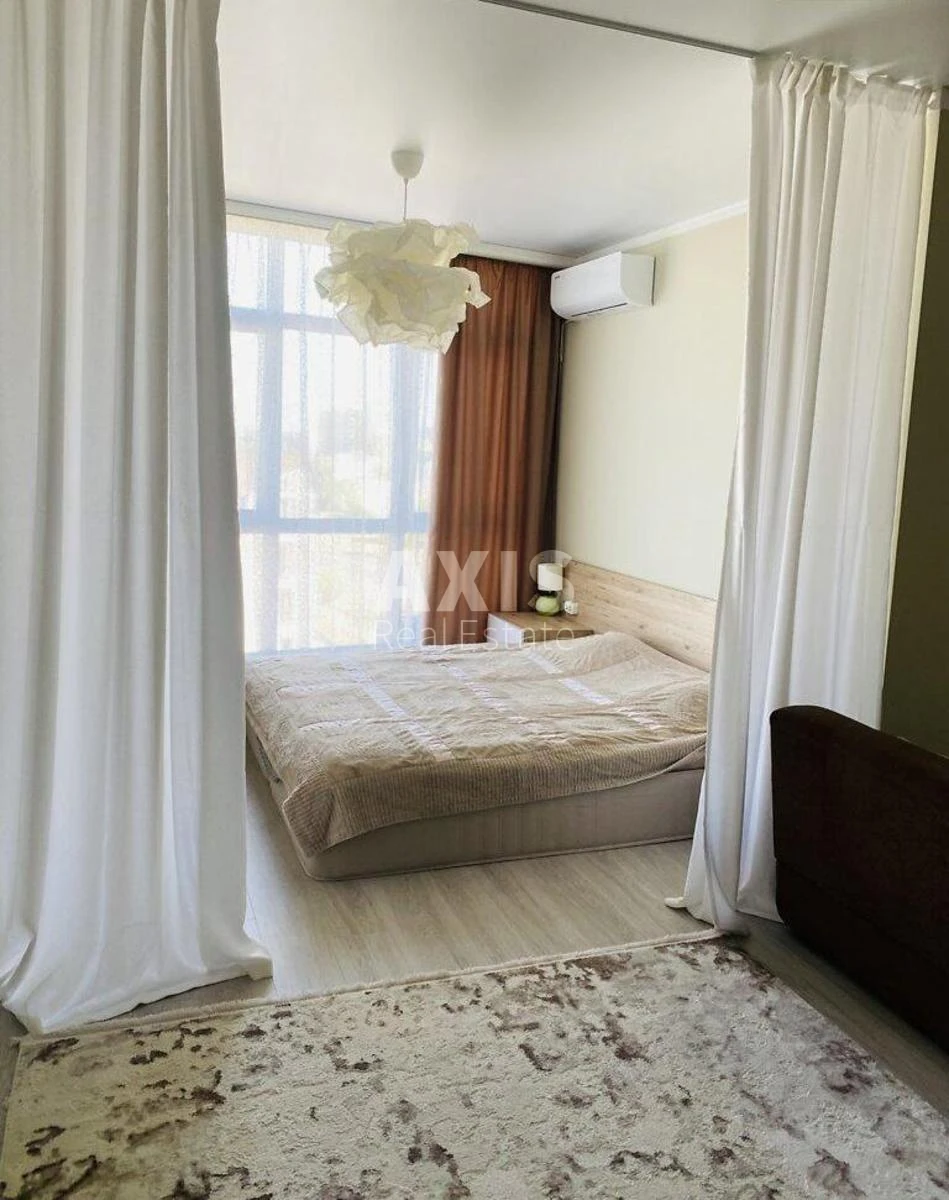 1k apartment vul. Rajduzhna 56420964