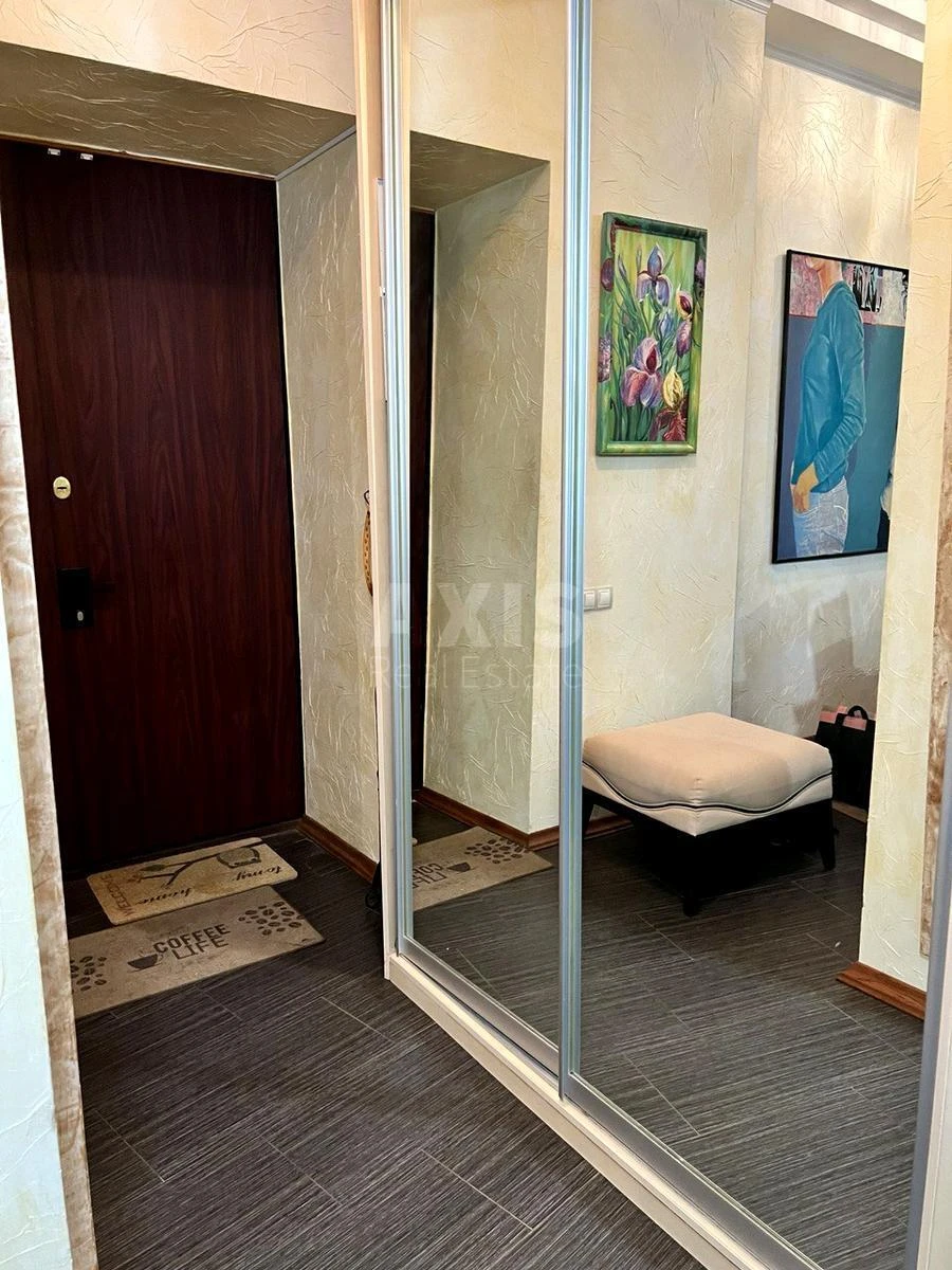 4к квартира ул. Крещатик 256548416