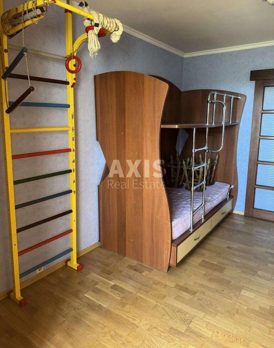 4к квартира ул. Каштановая 10691239