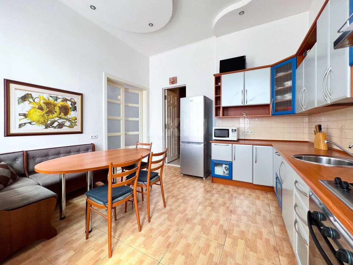 2k apartment vul. Velyka Zhytomyrs'ka 29А71008