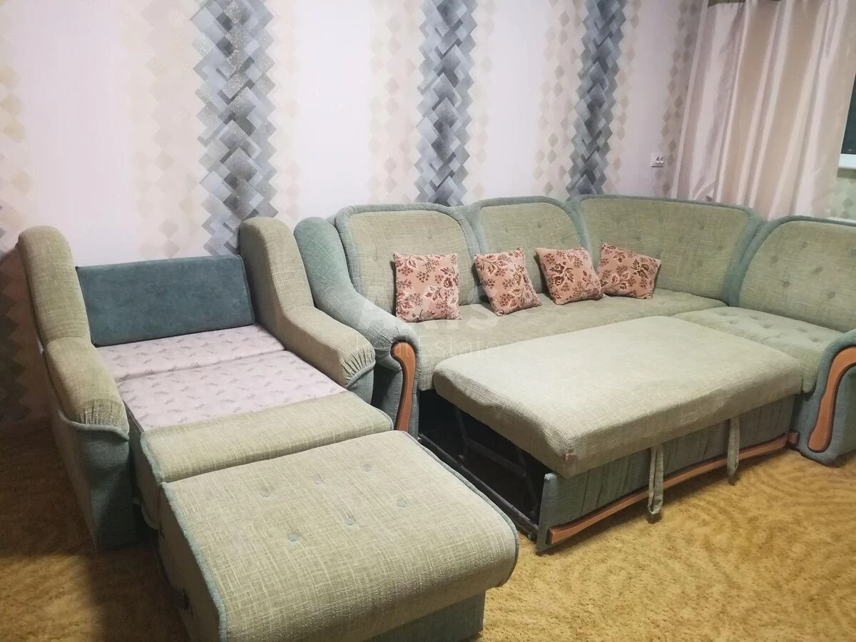 1k apartment vul. Vyshnjakivs'ka 19/19695237