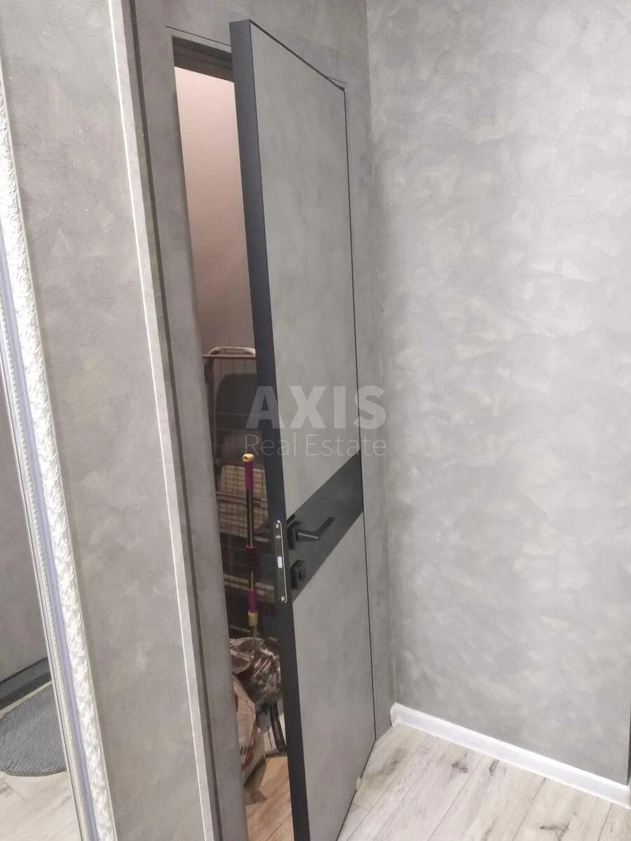 1к квартира пр-т Оболонский 547091020
