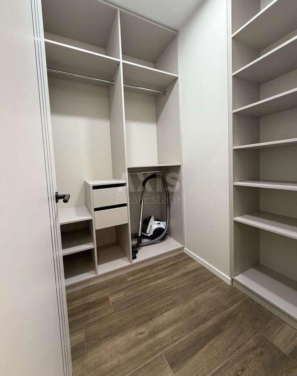 1k apartment vul. Vsevoloda Zmijenka 34/21696155