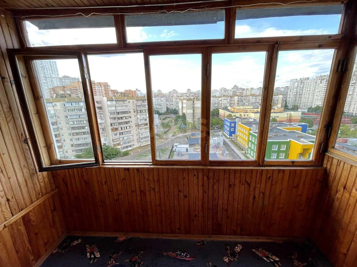 3k apartment vul. Sribnokil's'ka 167080113