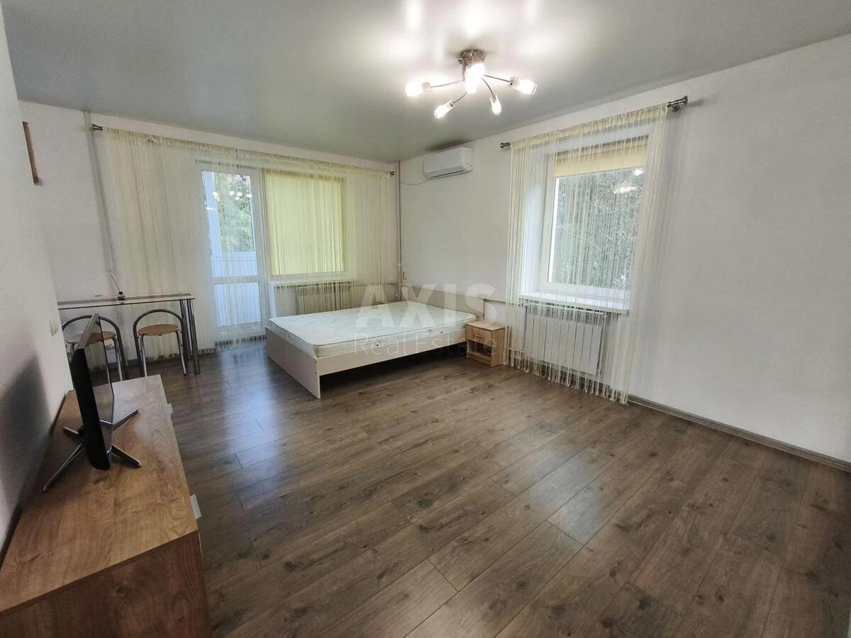 1k apartment vul. Topoleva 3696926