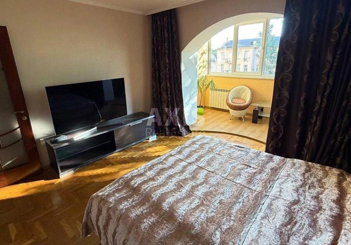 3k apartment vul. Antonovycha One hundred and three A687647