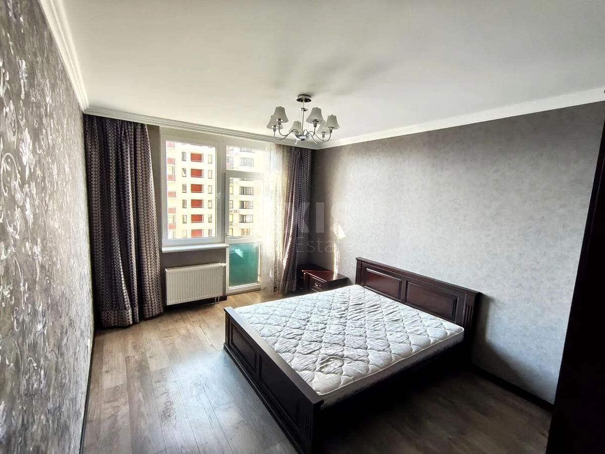 2k apartment vul. Yulia Zdanovska 71Б689685