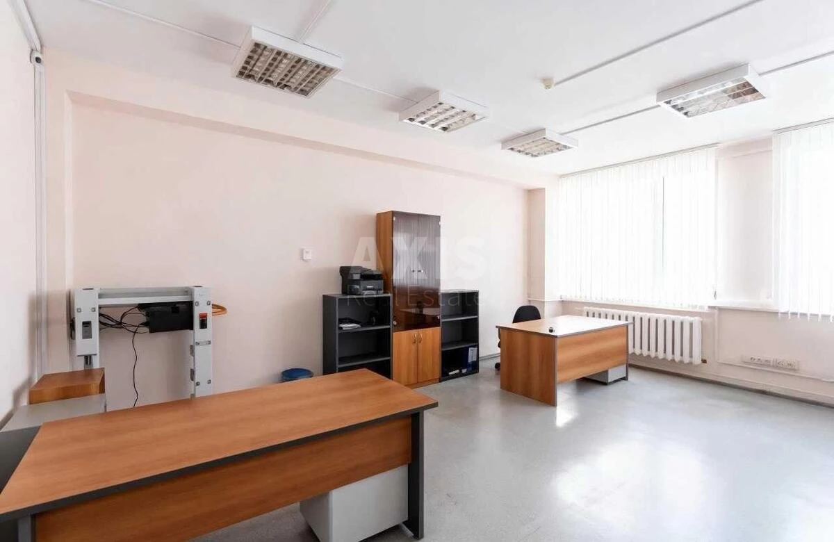 Офис ул. Орлика Филиппа 9, 60м2666750