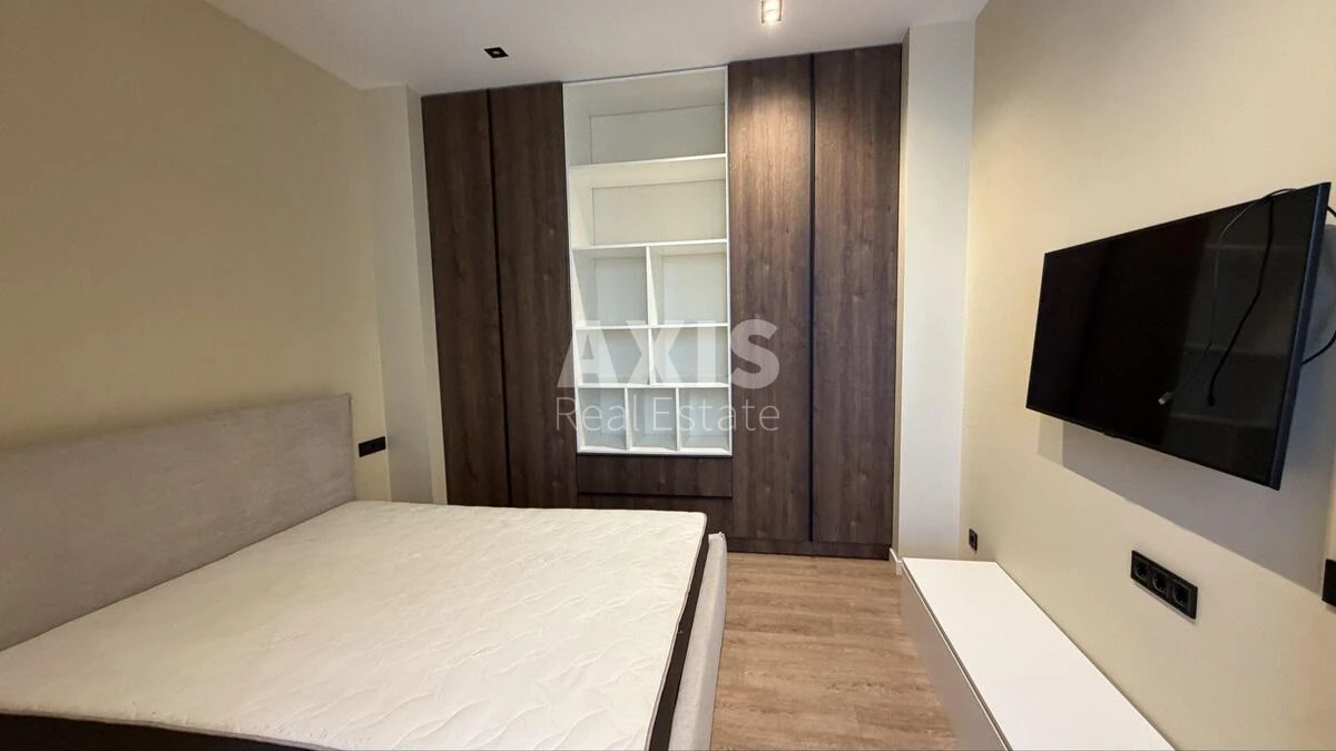 1k apartment vul. Antonovycha 446930618