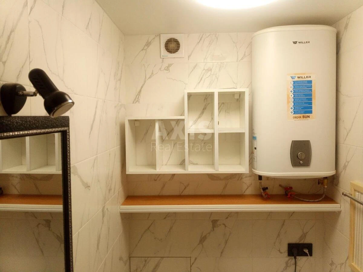 1k apartment vul. Bulahovs'kogo Akademika 2А685618