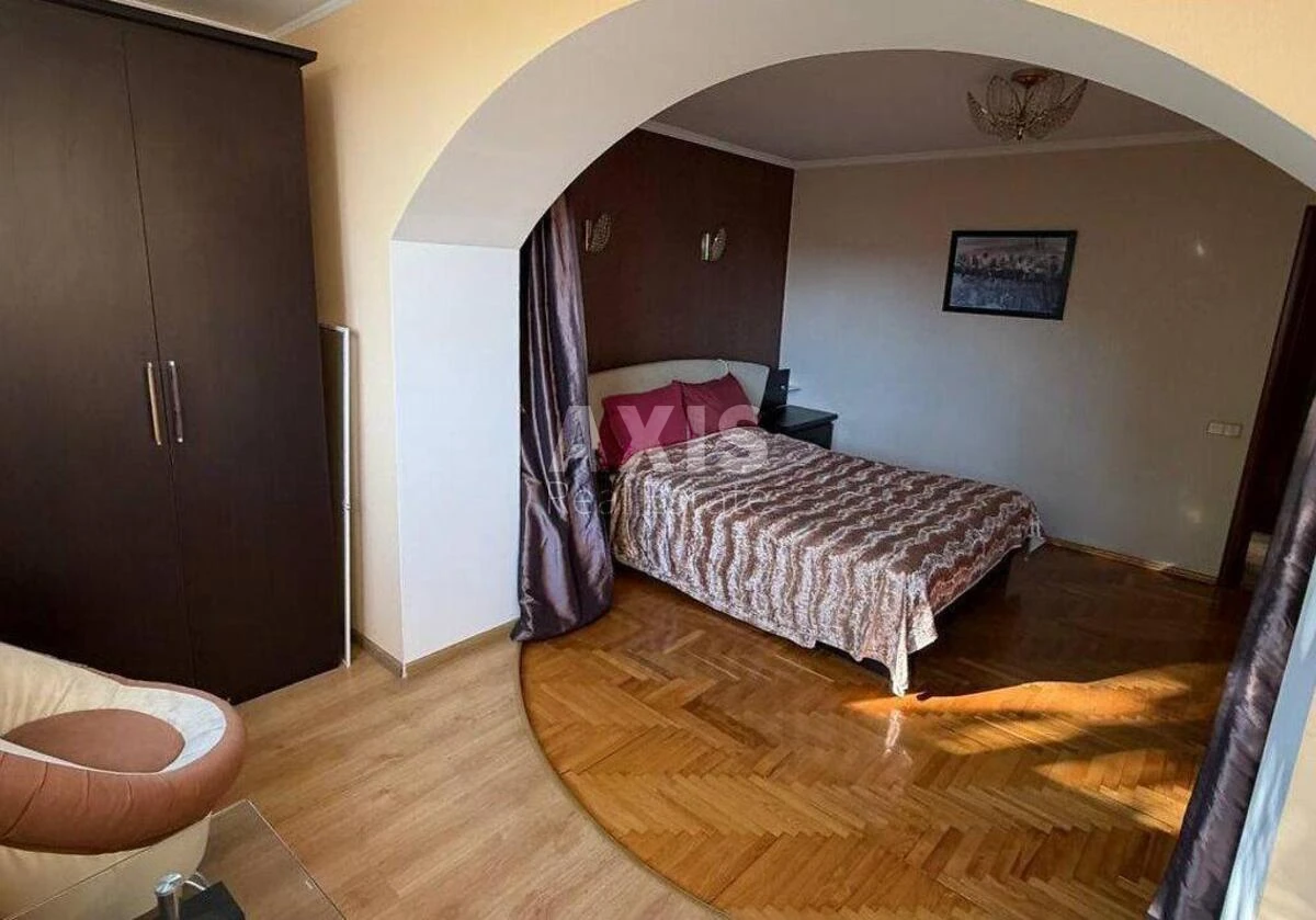 3k apartment vul. Antonovycha One hundred and three A687649