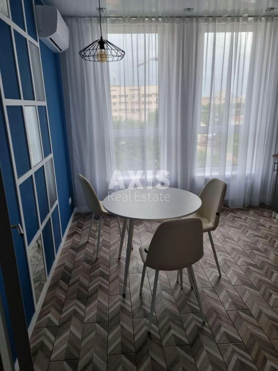 1к квартира пр-т Берестейский 67538731
