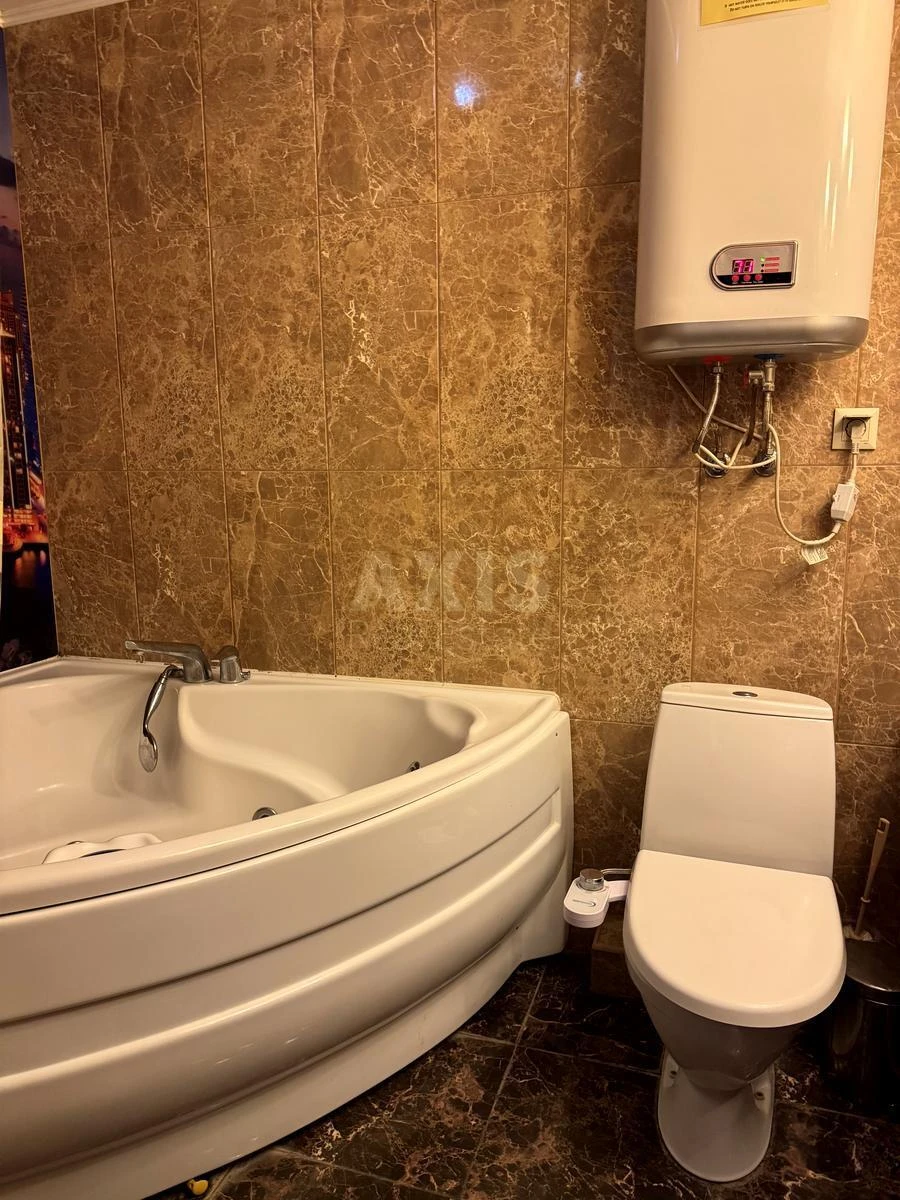 2k apartment bul. Lesi Ukrai'nky 126871313