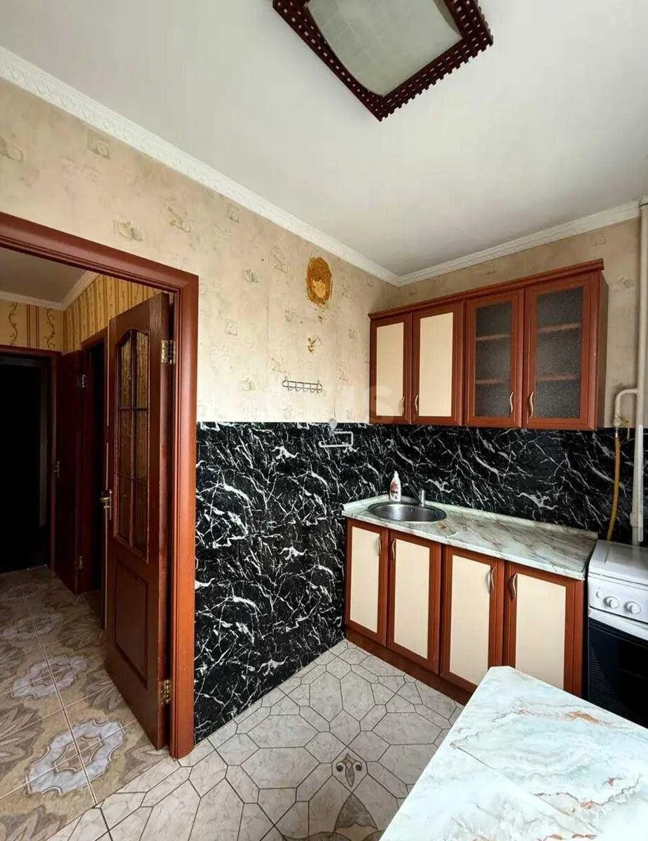 1k apartment vul. Rajduzhna 13В673961