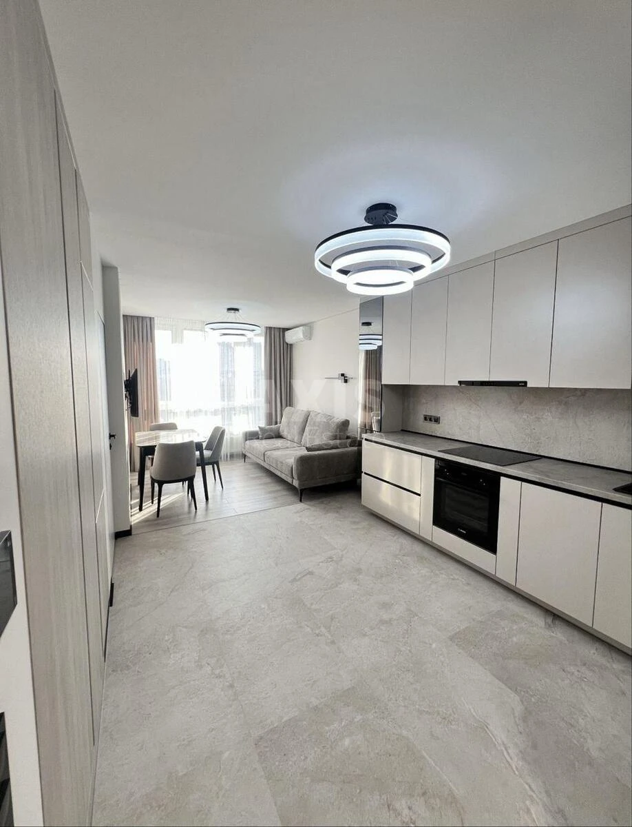 1k apartment prov. Uzhgorods'kyj 4/1693090