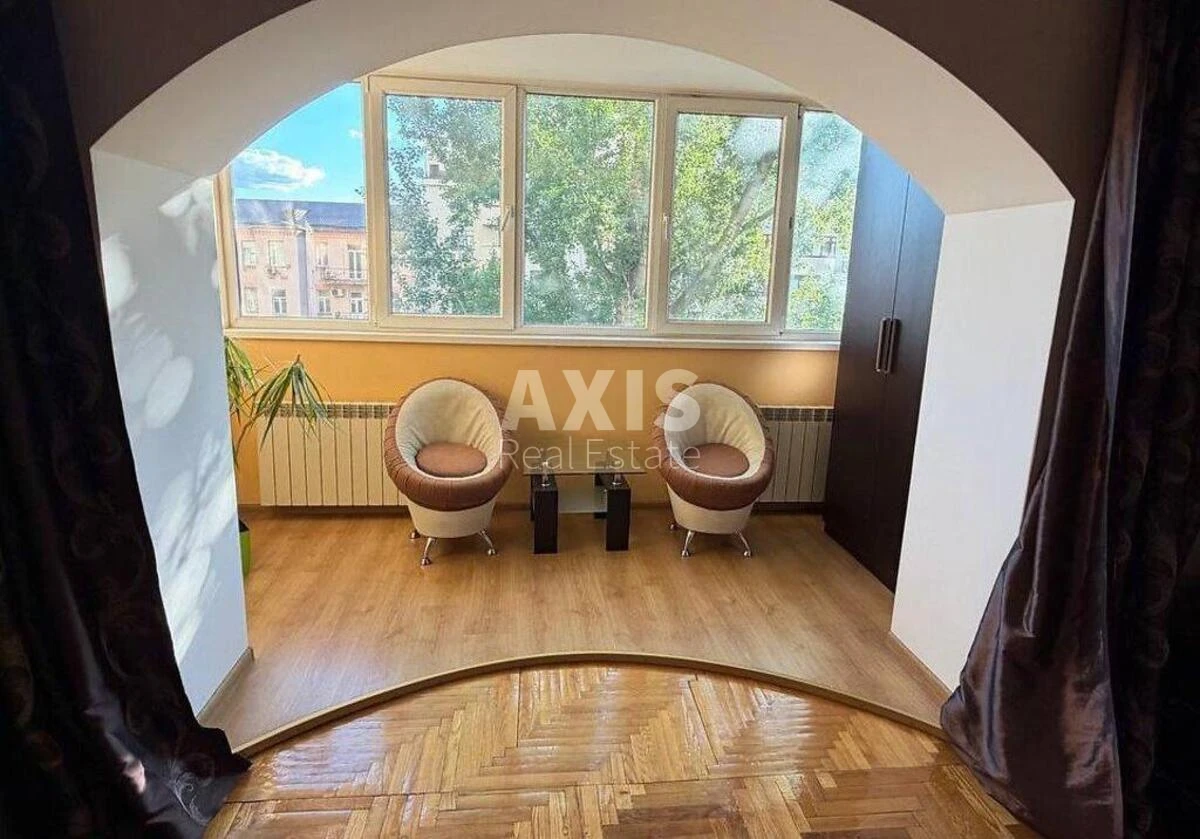 3к квартира ул. Антоновича 103 А6876410