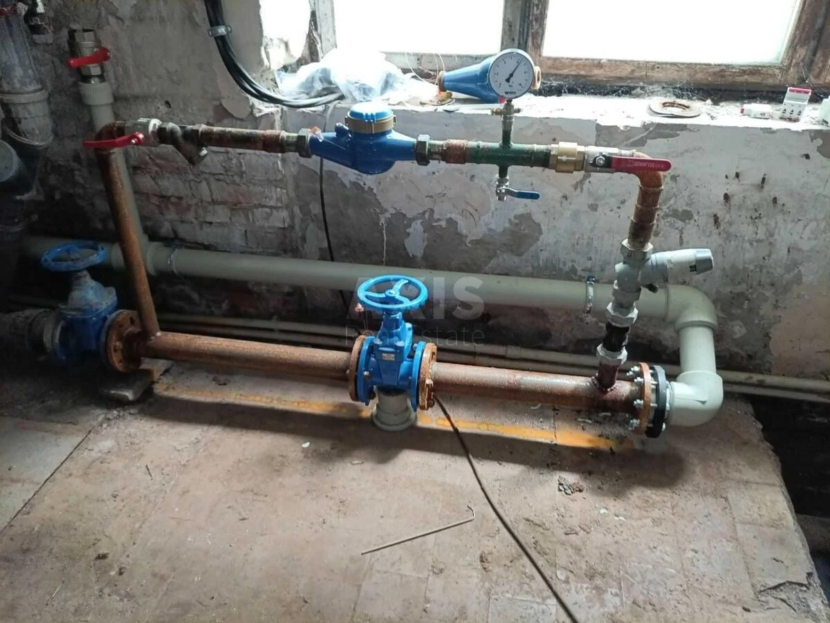Trade object vul. Viktora Nekrasova 6А, 3382m2700495