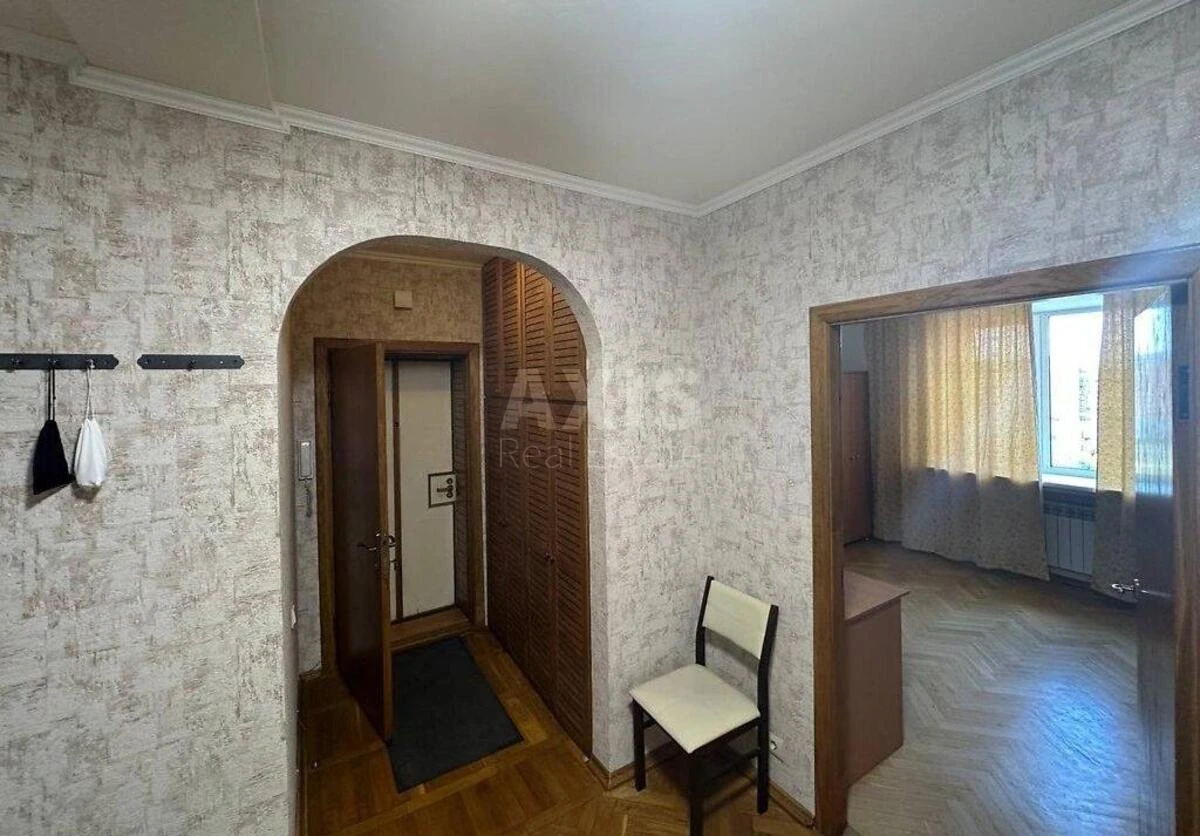 3к квартира ул. Предславинская 38691314
