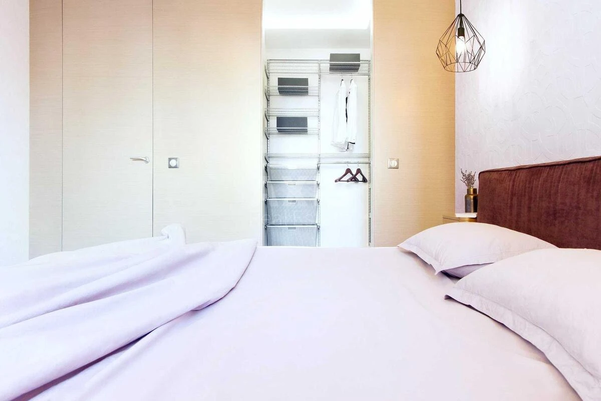 1k apartment vul. Myhajla Maksymovycha 3Г707956