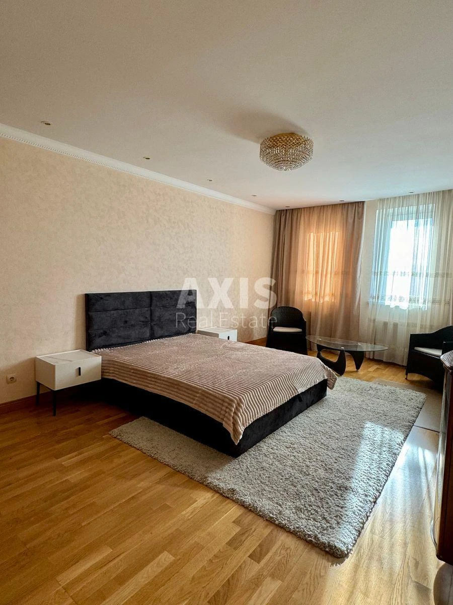 1к квартира ул. Голосеевская 13570882
