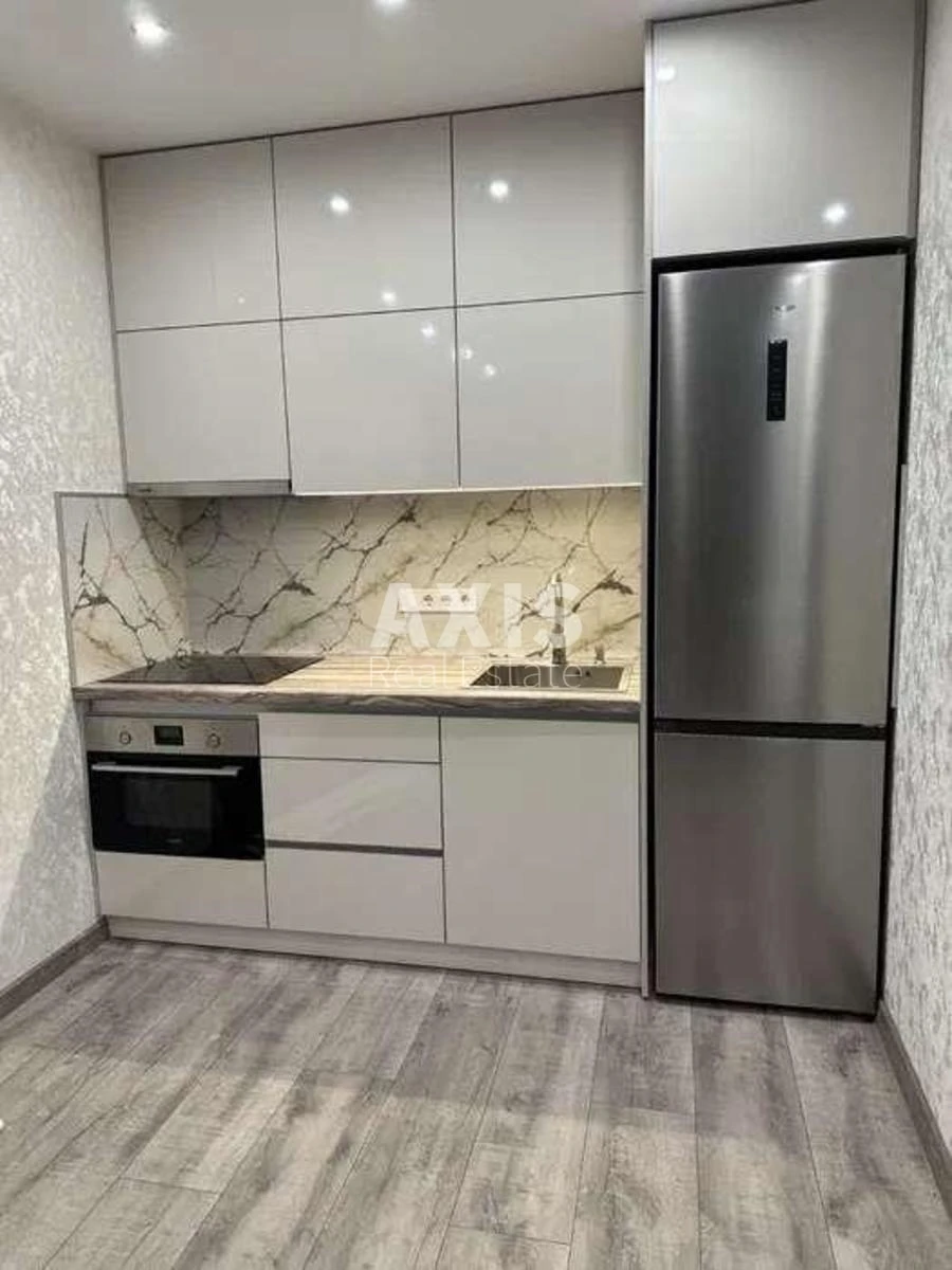 2к квартира пр-т Европейского Союза 8328439