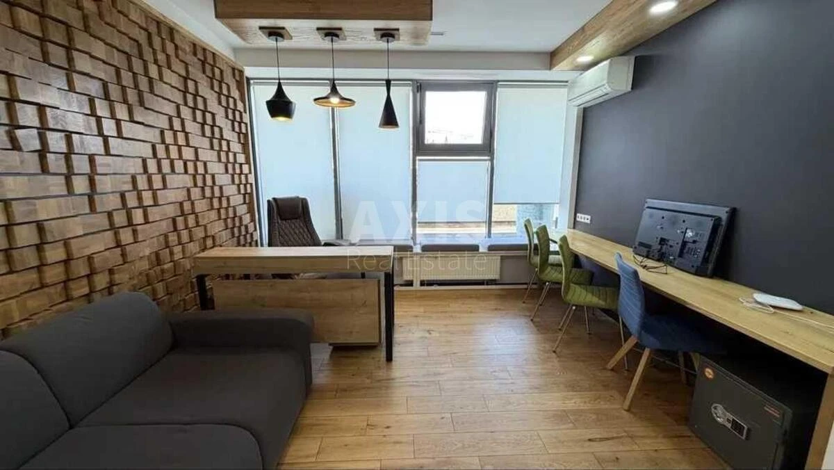 Офис бул. Шевченко Тараса 35, 350м2719393
