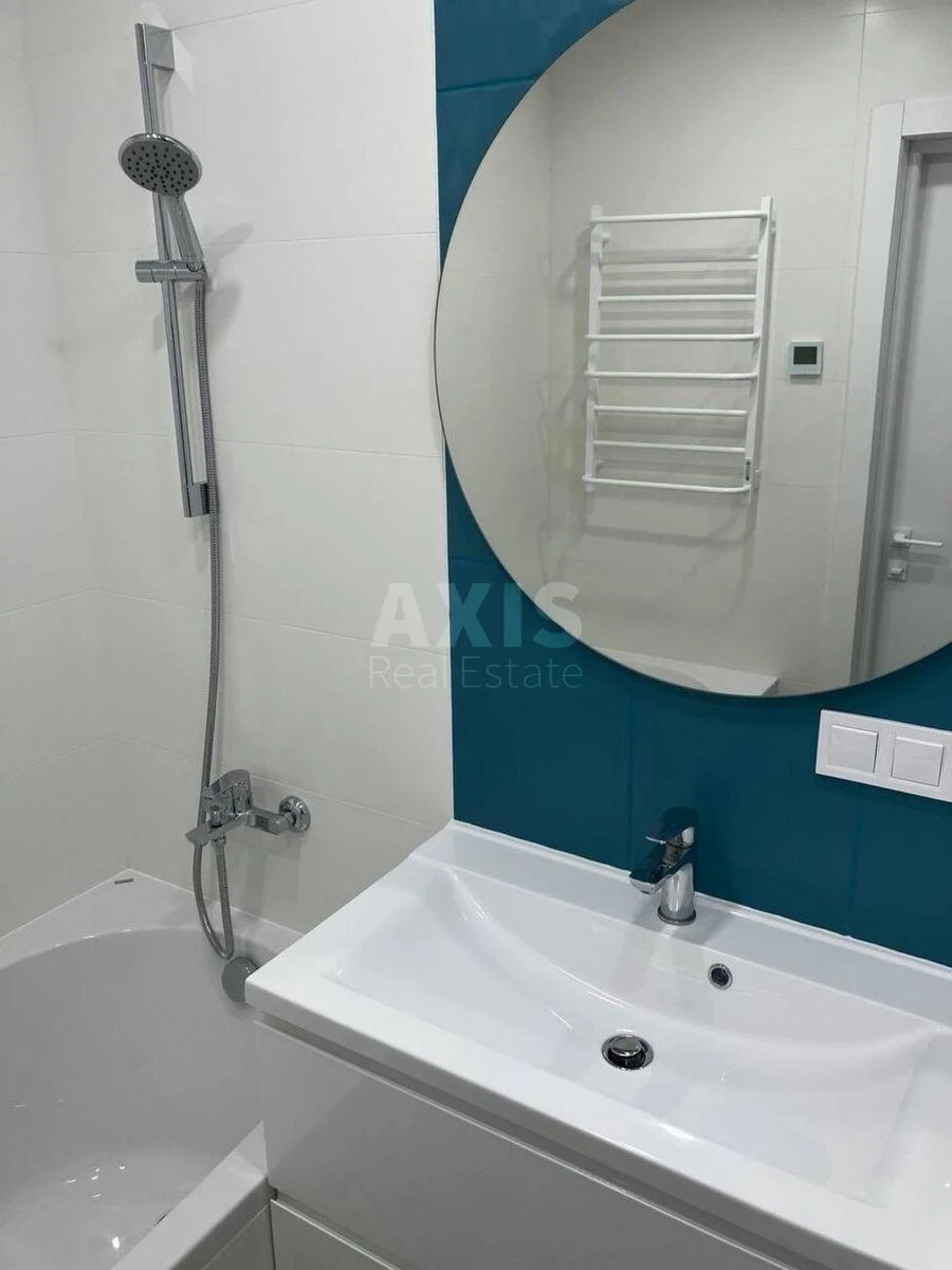 2к квартира ул. Михаила Максимовича 24В696685