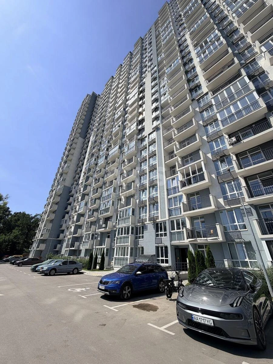 1к квартира пр-т Глушкова Академика 427011016