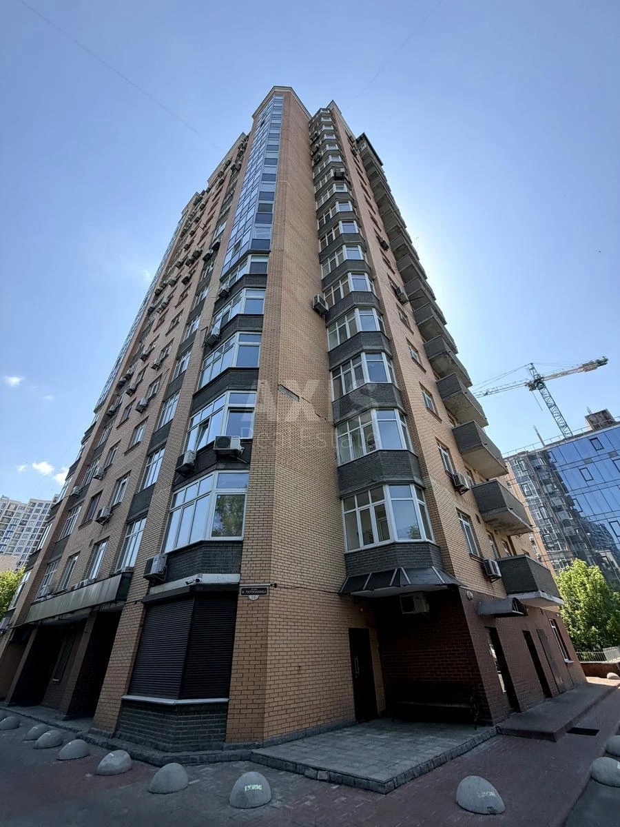 2k apartment vul. Vasylya Tyutyunnyka 166897014