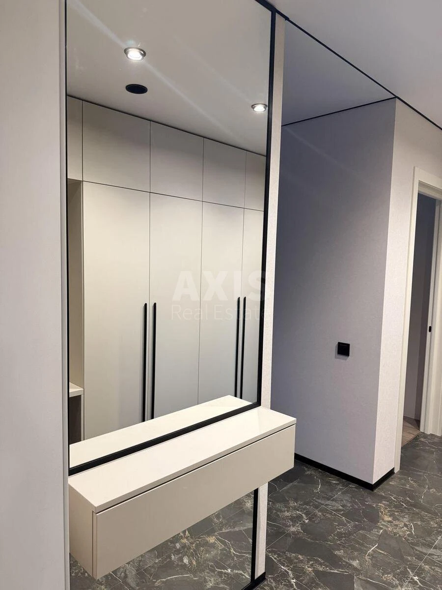 1k apartment vul. Myhajla Maksymovycha 32В690205